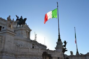 palace-monument-statue-plaza-landmark-italy-774516-pxhere