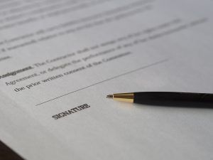 CONTRATO