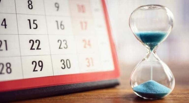 calendario reloj arena dreamstime