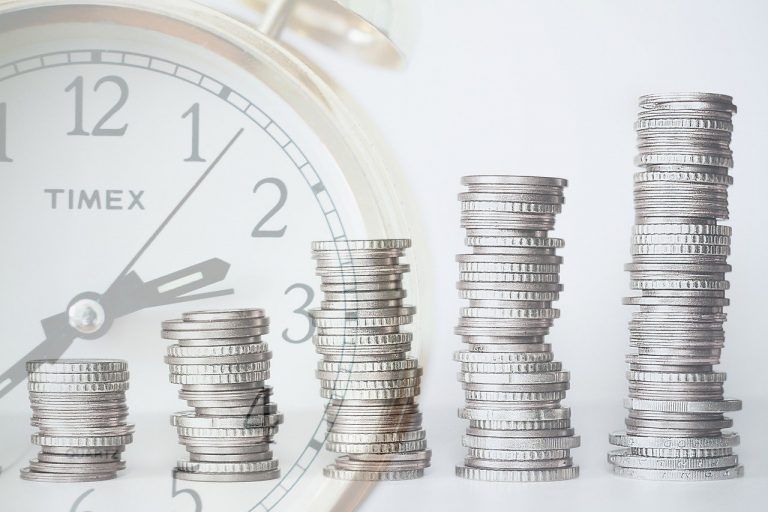 Corrección de la Declaración por Cambio en el precio de venta. Oficio DIAN 630 de 2021 4 investment, finance, time-3247252.jpg