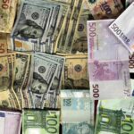 Billetes de distintas monedas extranjeras